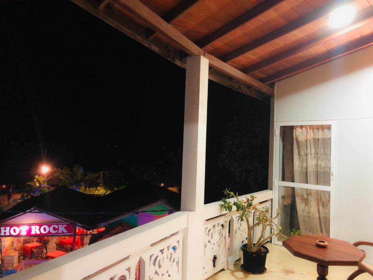 Blue Sea View Bed & Breakfast Unawatuna Ngoại thất bức ảnh