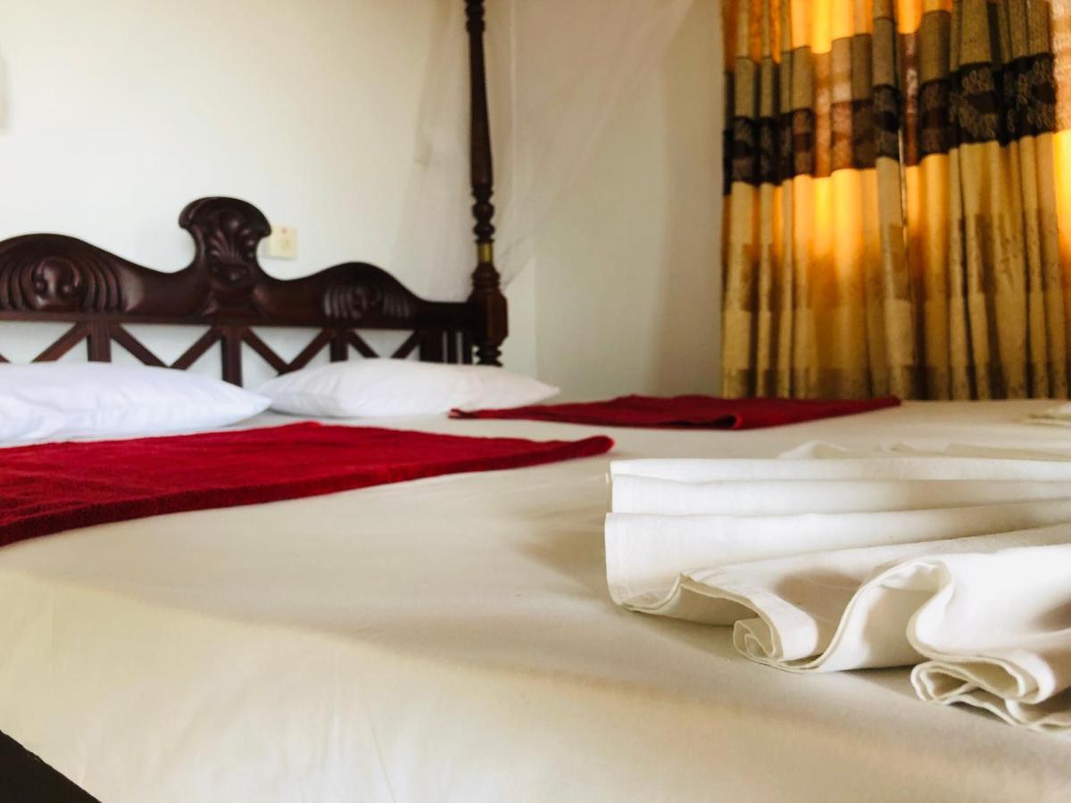 Blue Sea View Bed & Breakfast Unawatuna Ngoại thất bức ảnh