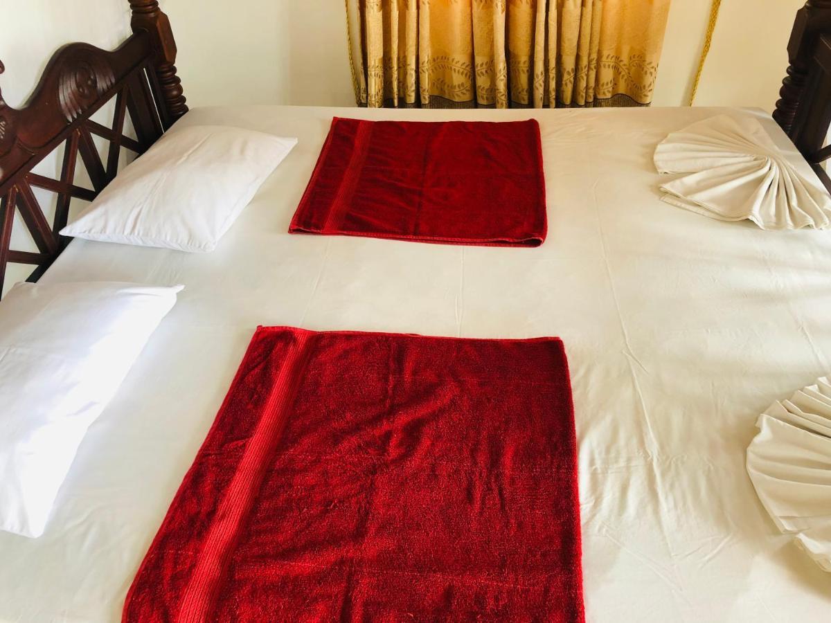 Blue Sea View Bed & Breakfast Unawatuna Ngoại thất bức ảnh