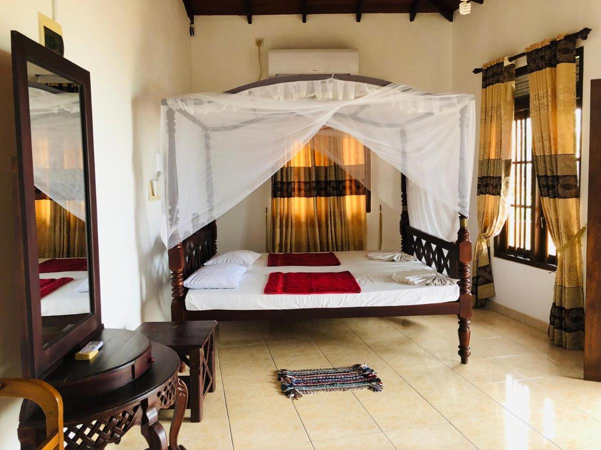 Blue Sea View Bed & Breakfast Unawatuna Ngoại thất bức ảnh