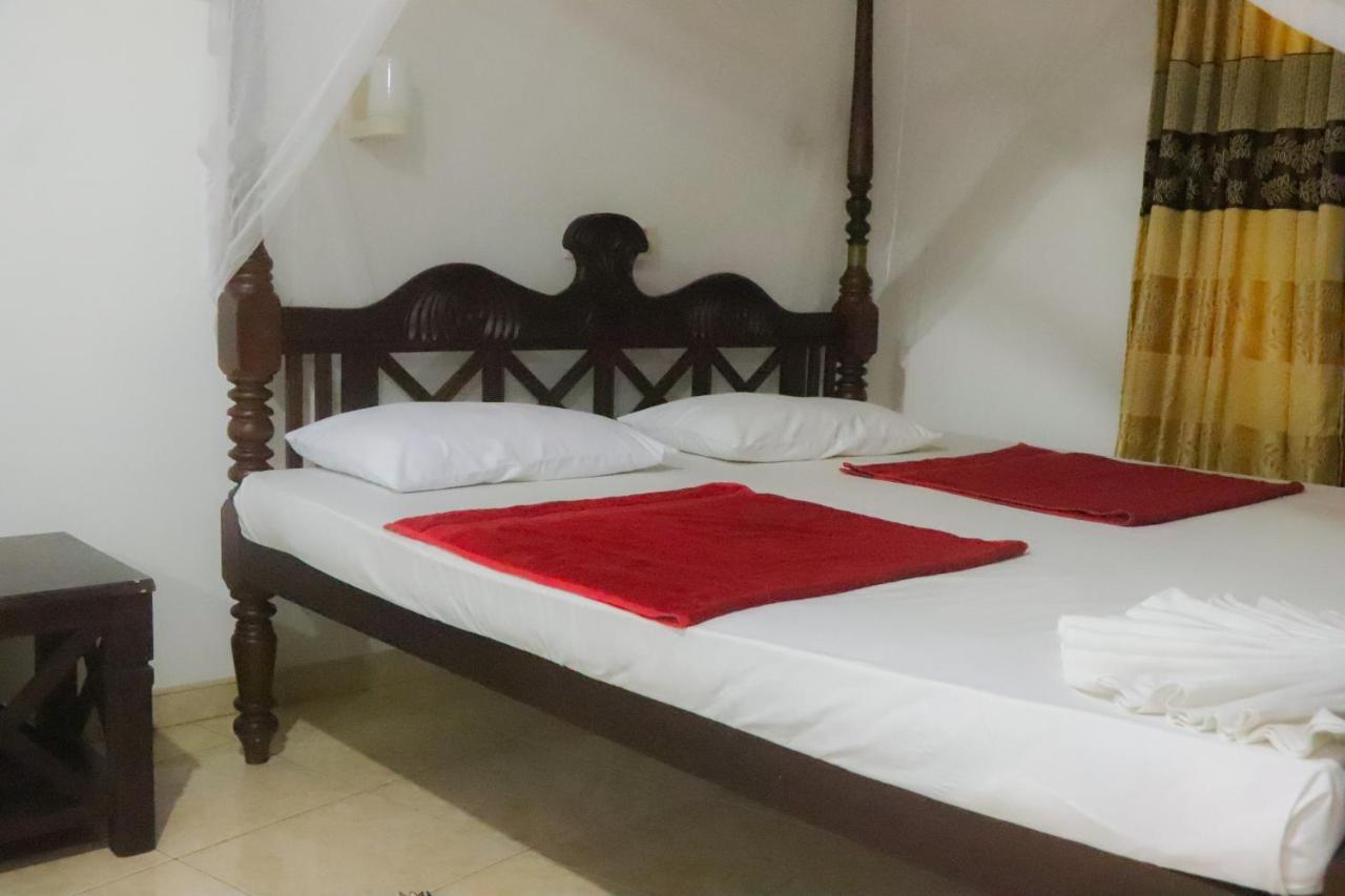 Blue Sea View Bed & Breakfast Unawatuna Ngoại thất bức ảnh