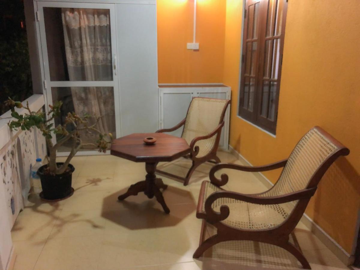 Blue Sea View Bed & Breakfast Unawatuna Ngoại thất bức ảnh