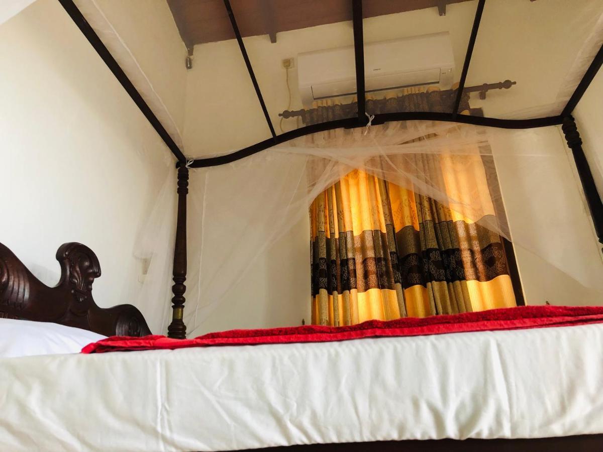 Blue Sea View Bed & Breakfast Unawatuna Ngoại thất bức ảnh