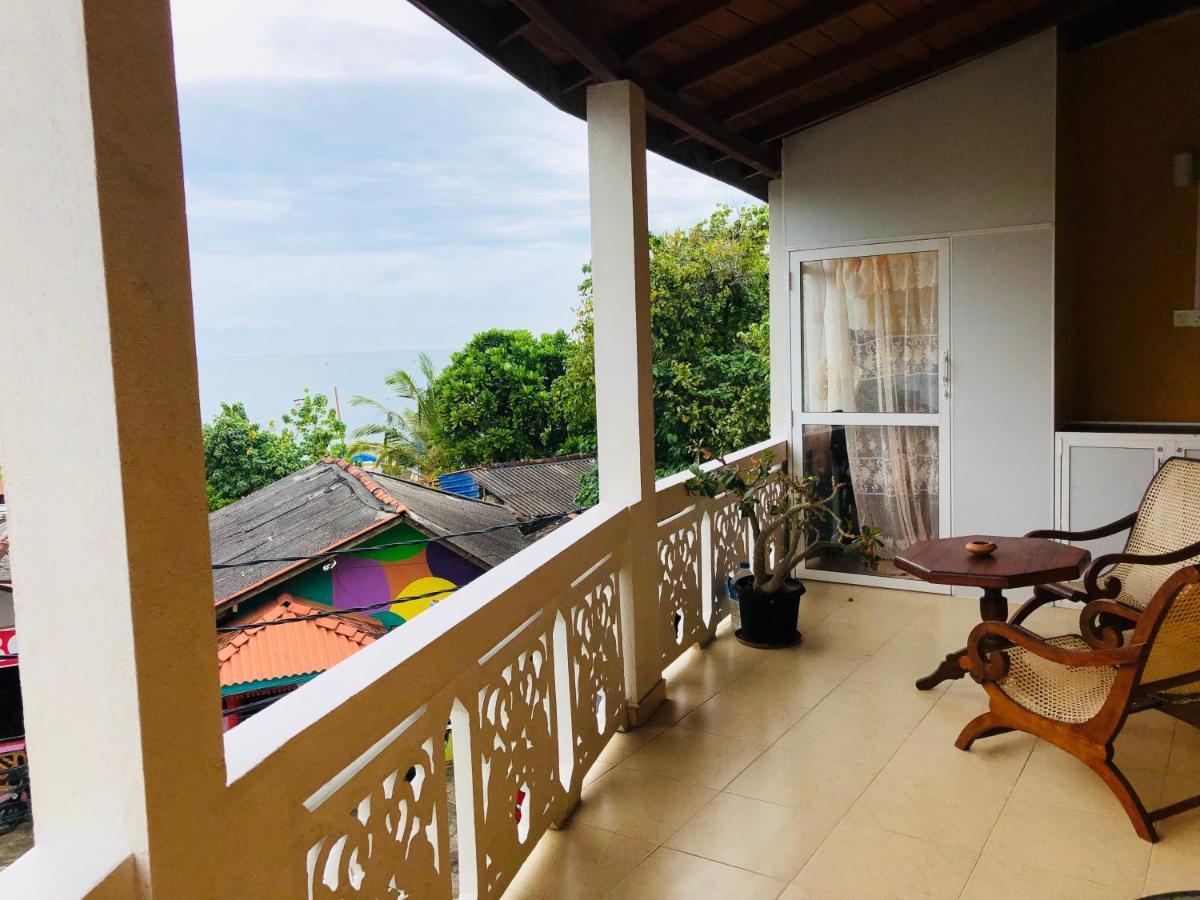 Blue Sea View Bed & Breakfast Unawatuna Ngoại thất bức ảnh