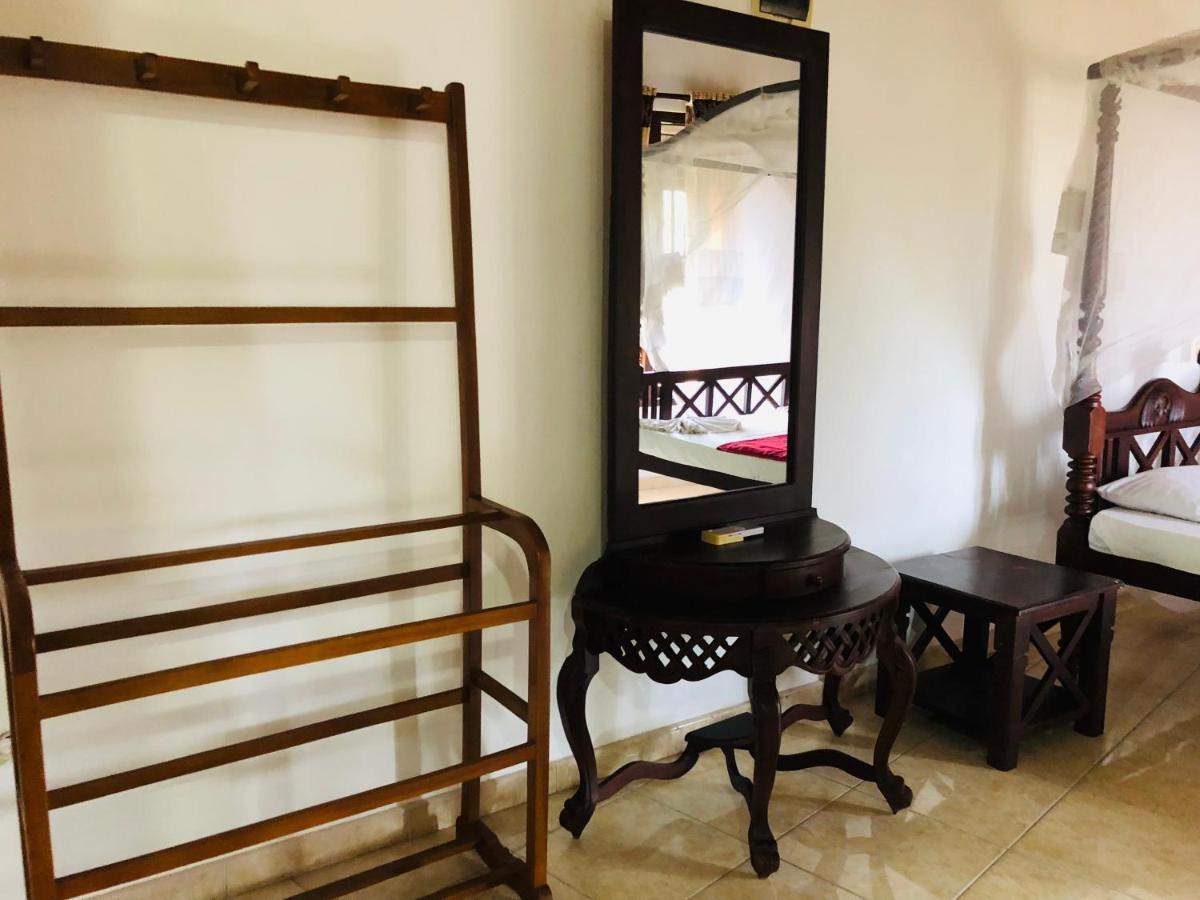 Blue Sea View Bed & Breakfast Unawatuna Ngoại thất bức ảnh